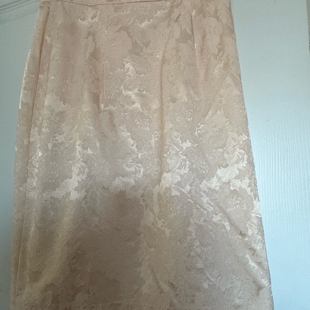 Elegant Cream Floral Women's Skirt